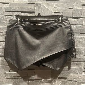 NaaNaa Vegan Leather Skirt
